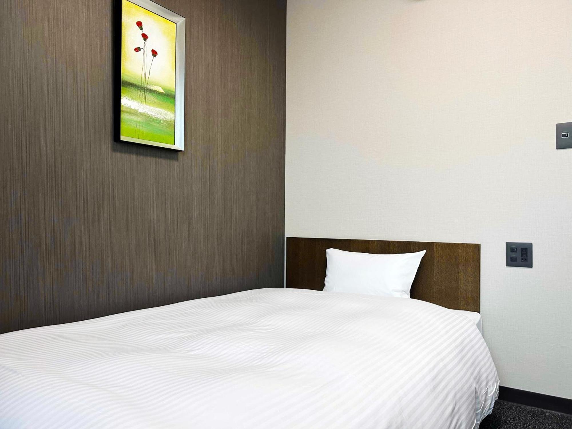 Hotel Route-Inn Kakamigahara Екстериор снимка